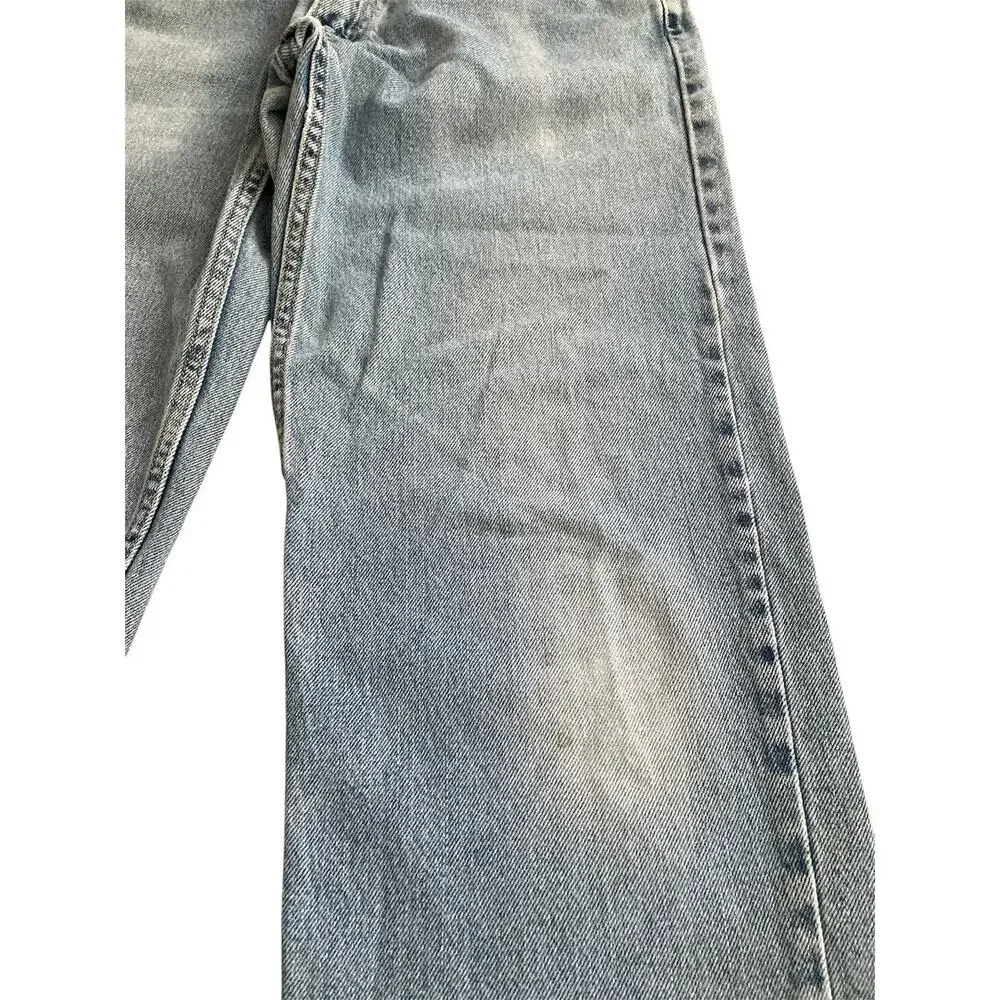 Vintage Levi’s 550 Relaxed Fit Straight Leg Light Wash 90s Y2k Mid Rise 32x34